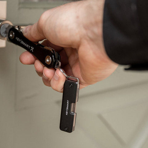 KeySmart Dapper 100 Ultra-Slim Keychain Knife