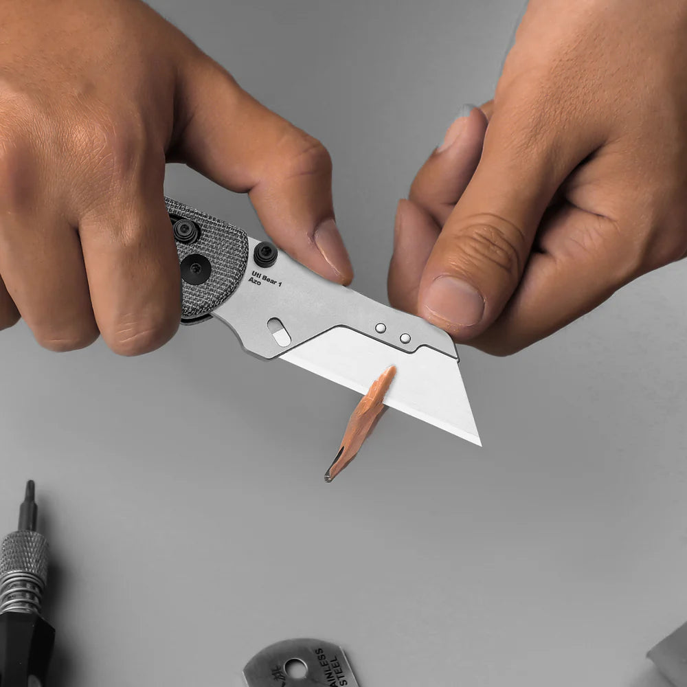 KIZER UTI Bear 1 SK5 & 5CR15 Blade Micarta Handle Clutch Lock 2.74"