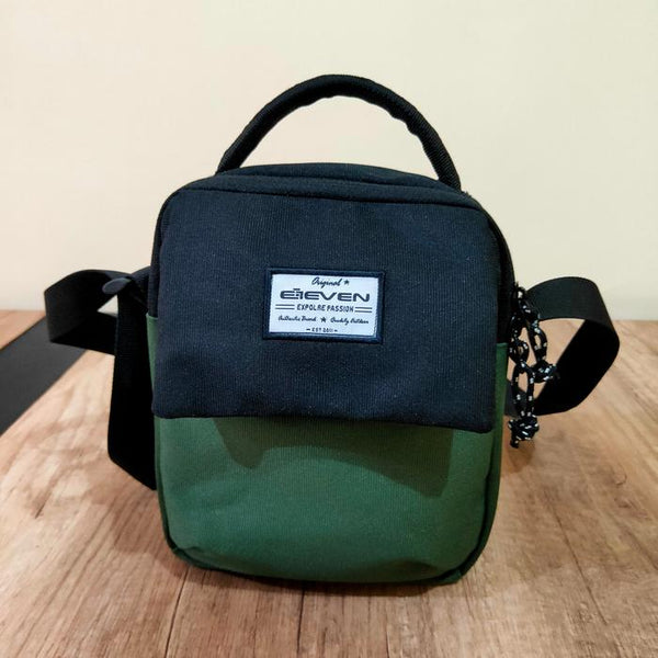 Eleven Travel Pouch Maine