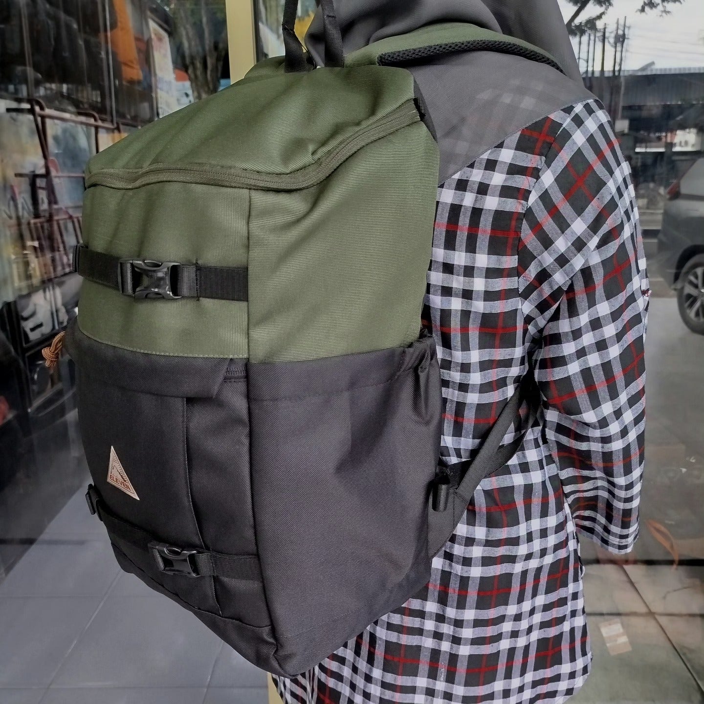 Eleven Backpack Janitra 11