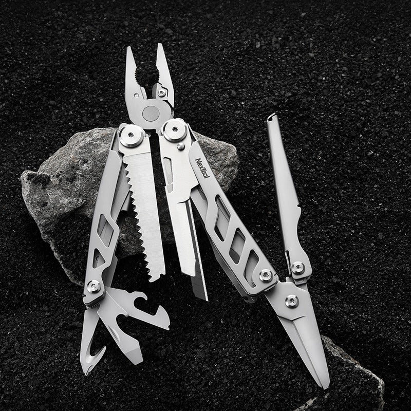 NexTool Flagship Pro 16 in 1 Multitools with Replaceable Blade
