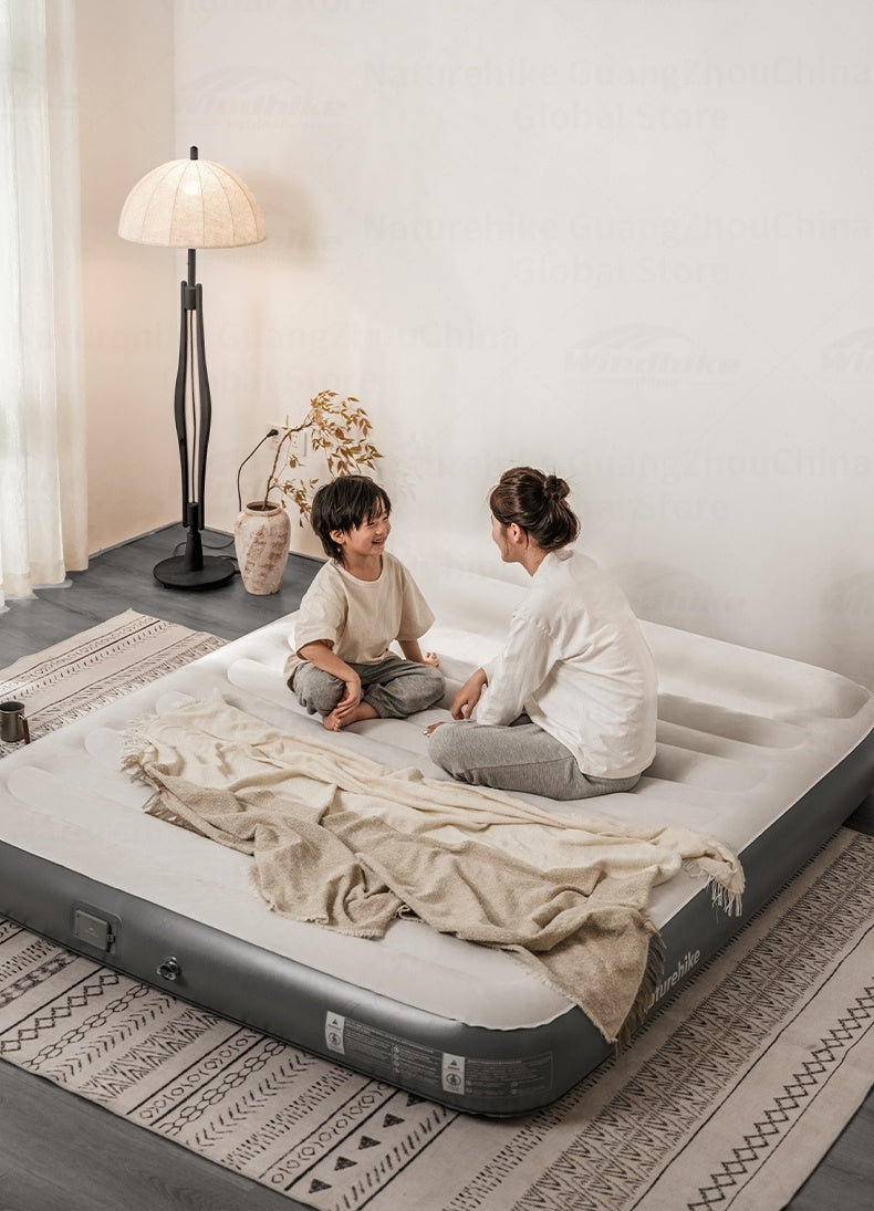 Naturehike Chenjing Inflatable Bed w/ Built-in Pump & Pillow