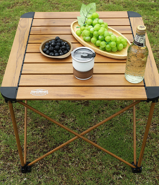 Discovery Adventures Foldable Picnic Table