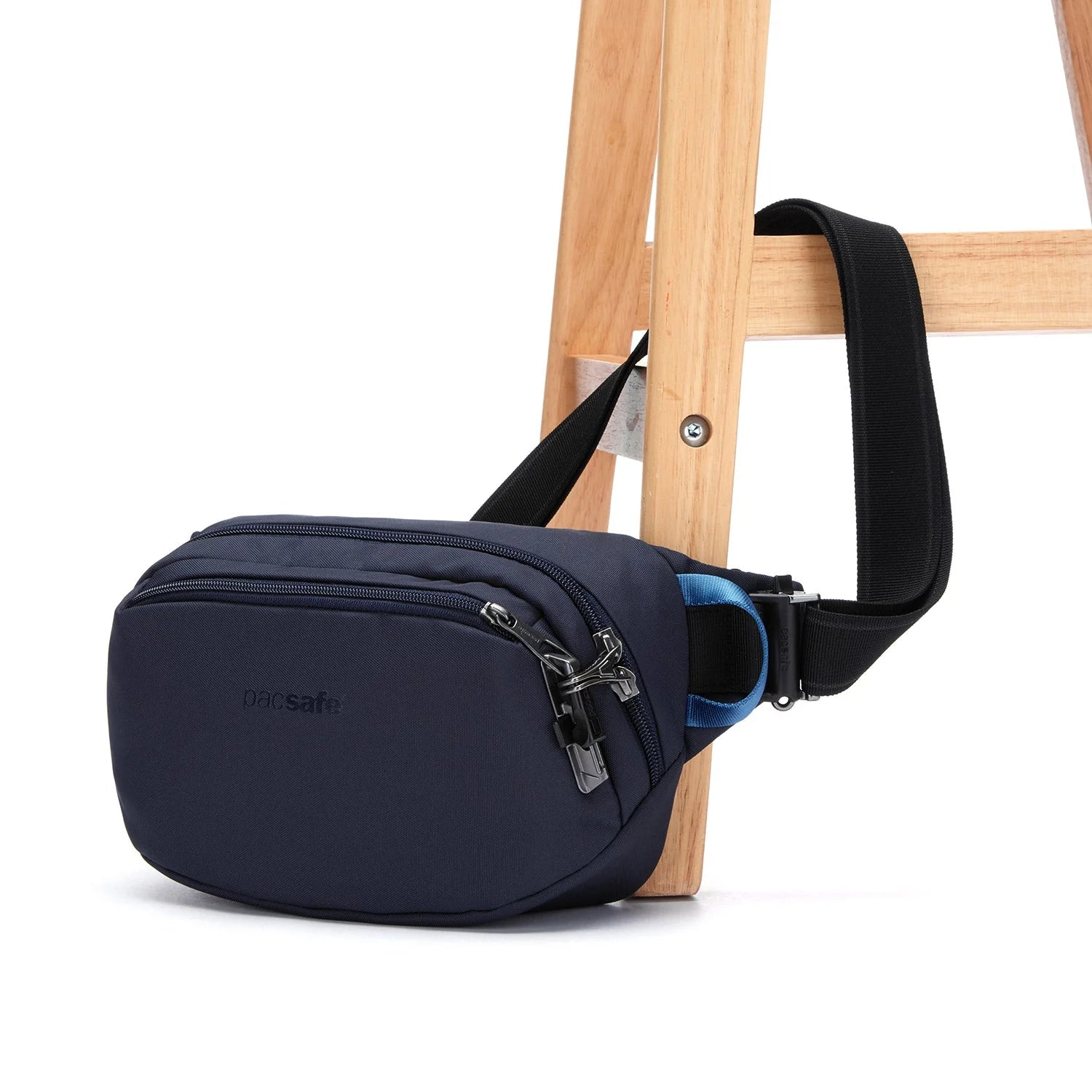 Pacsafe Vibe 100 Anti-Theft Hip Pack 4L