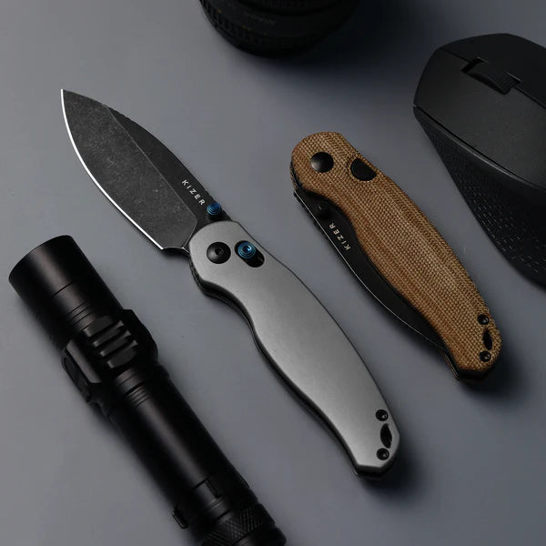 KIZER PHOCA CD Damascus Blade MKURUTI Wood Clutch Lock 2.95"