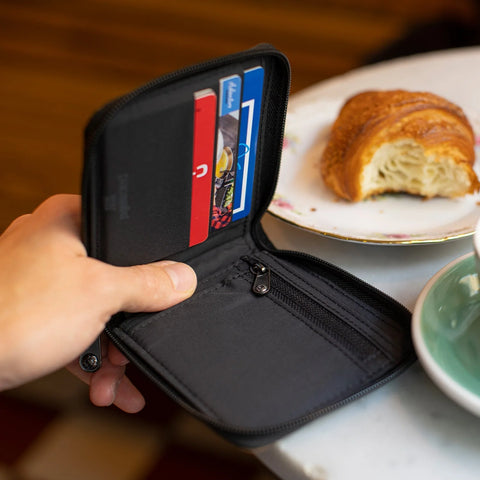 Pacsafe RFIDsafe RFID Blocking Zip Around Wallet