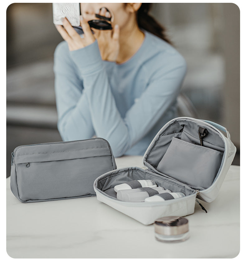 Naturehike Oxygen 2 in 1 Toiletry Bag