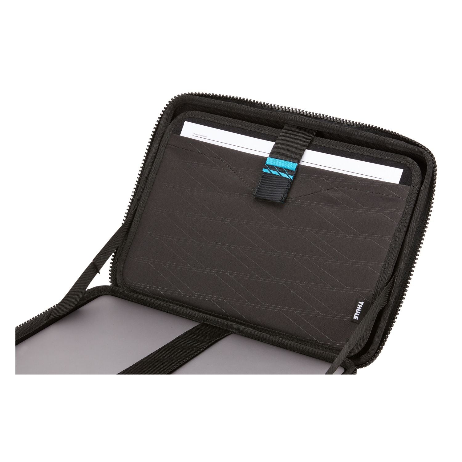 [CLEARANCE] Thule Gauntlet 4.0 Macbook Pro Attaché Sleeve