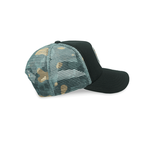 Eleven Topi Trucker Termite