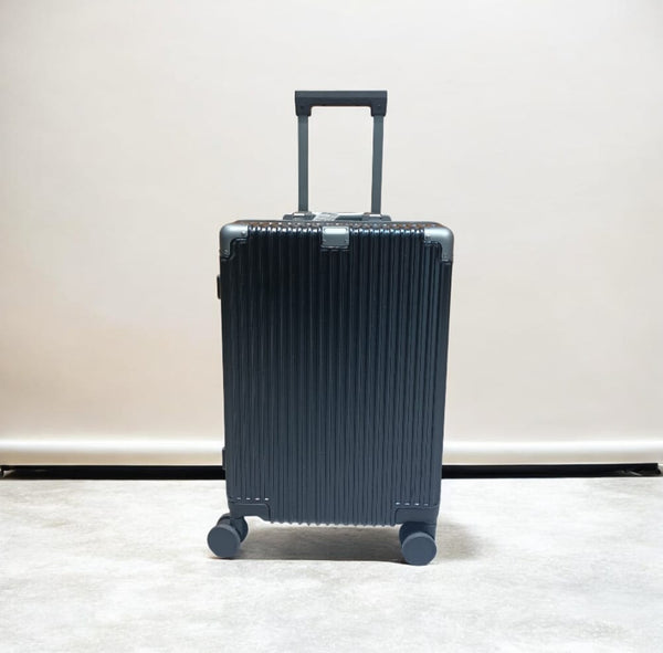GL Extra Premium Traveller Zipperless Luggage