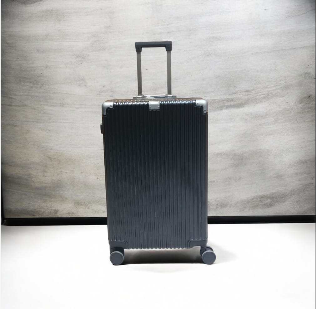 GL Extra Premium Traveller Zipperless Luggage