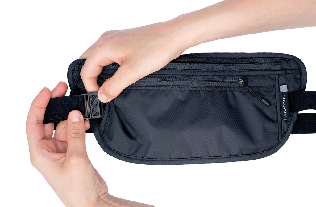 Cocoon Travel Waist Wallet Black
