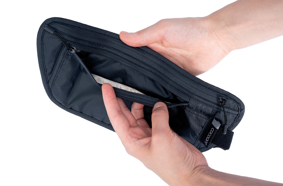 Cocoon Travel Waist Wallet Black