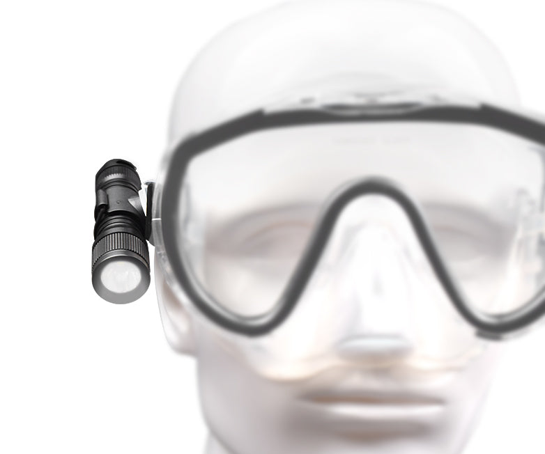 OrcaTorch D560 Dive light 630L