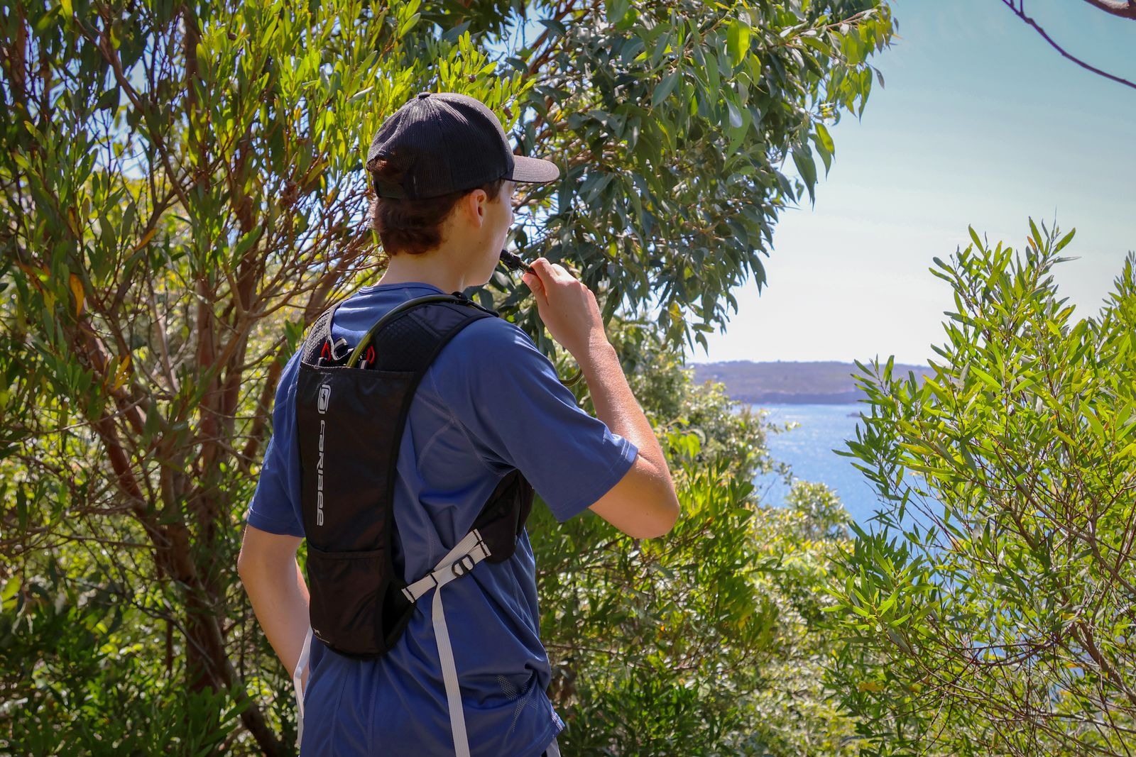 Caribee Coyote Runner 2L Hydration Vest