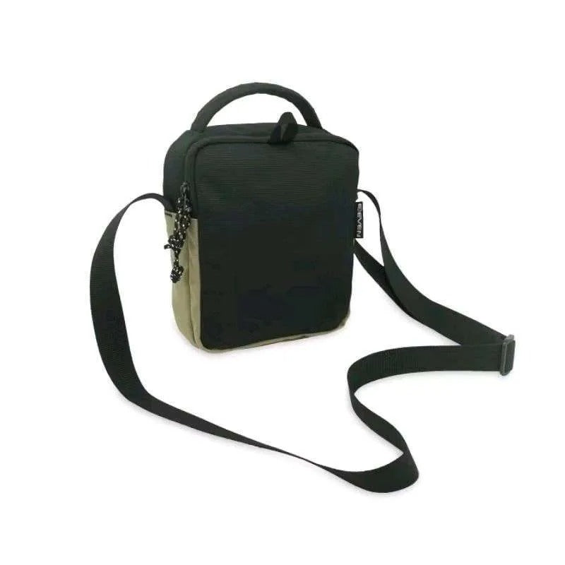 Eleven Travel Pouch Maine