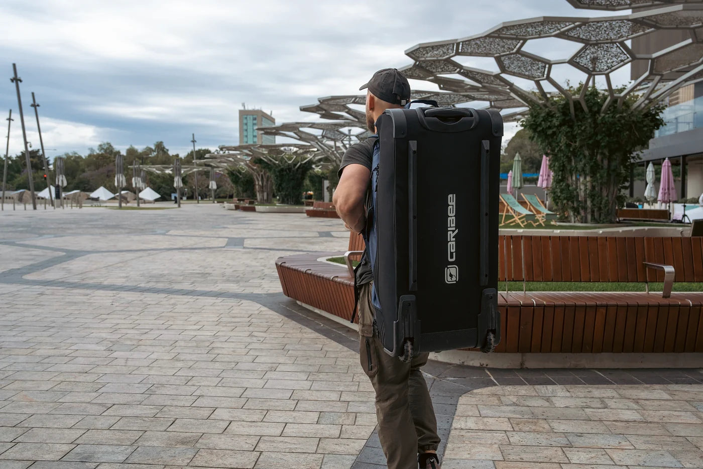 Caribee Odyssey Hybrid 100L Midnight Blue