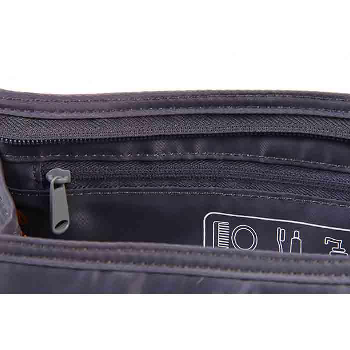 Discovery Adventure Toiletry Bags