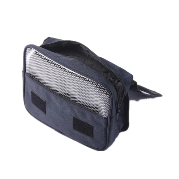[CLEARANCE] Discovery Adventures Hanging Toiletry Bag