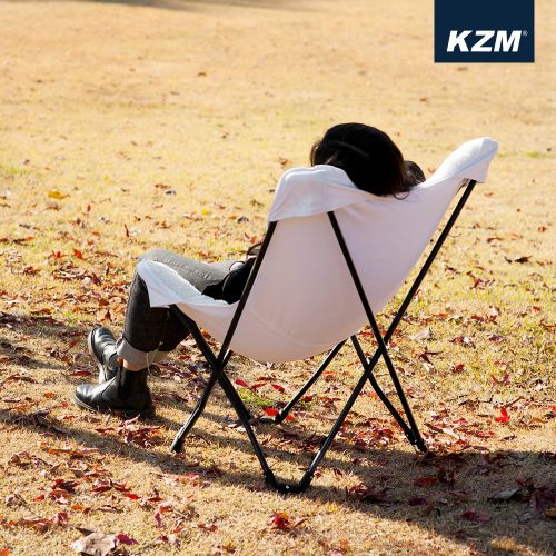 KZM Cream Chair w/ Mesh Skin